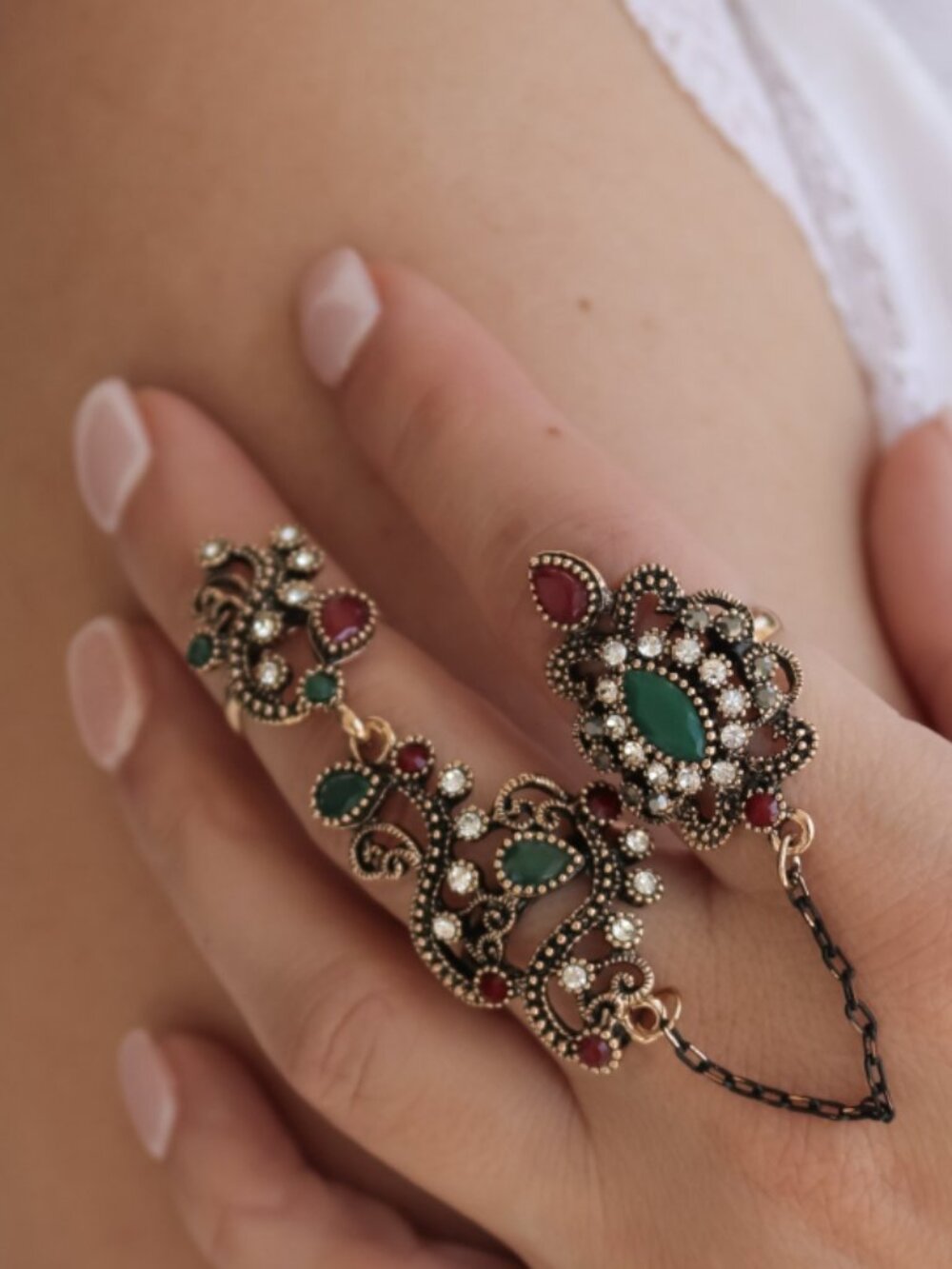 Vintage-Inspired Statement Double Ring